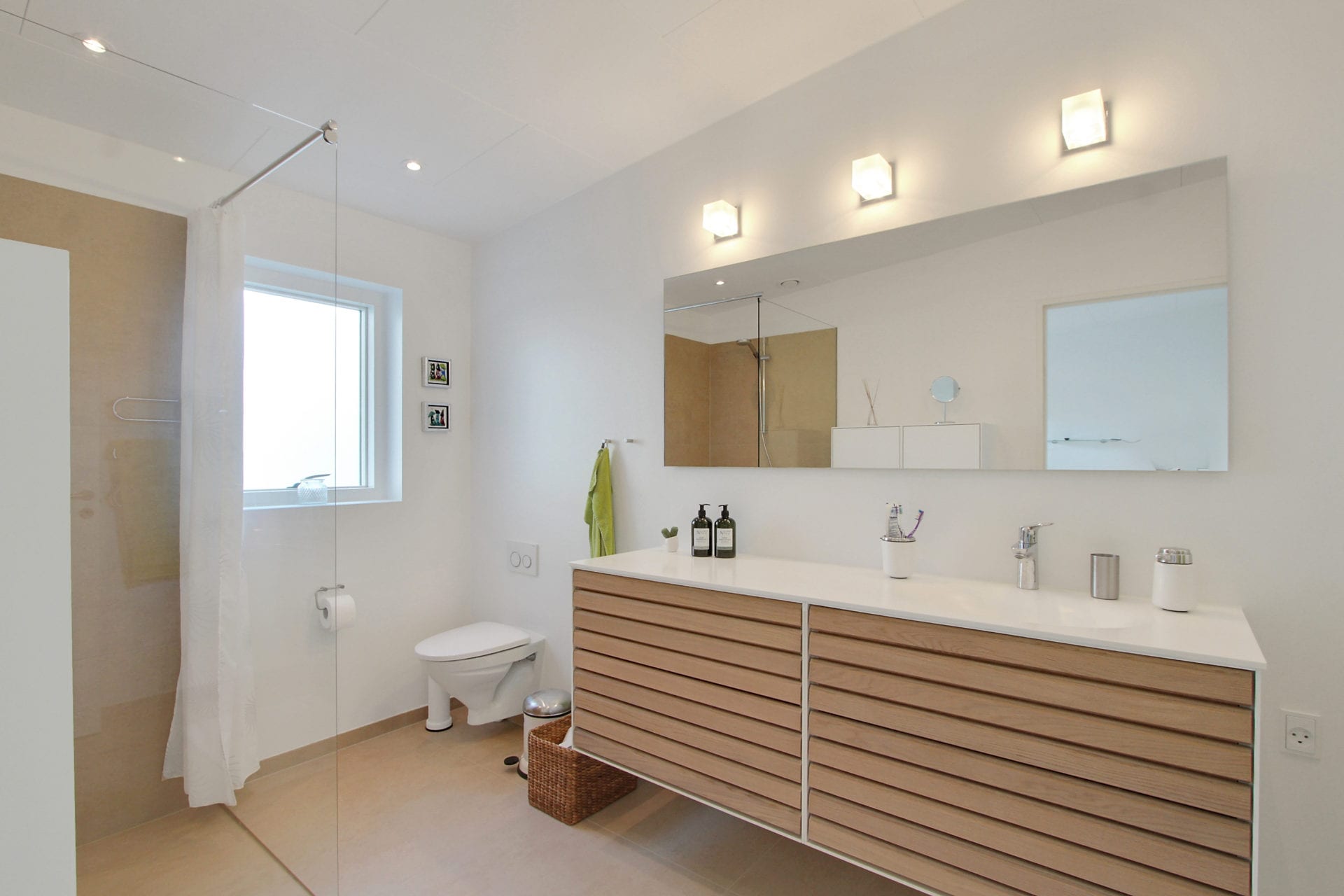 Connie og Poul Erik bygger Arkitec - badeværelse